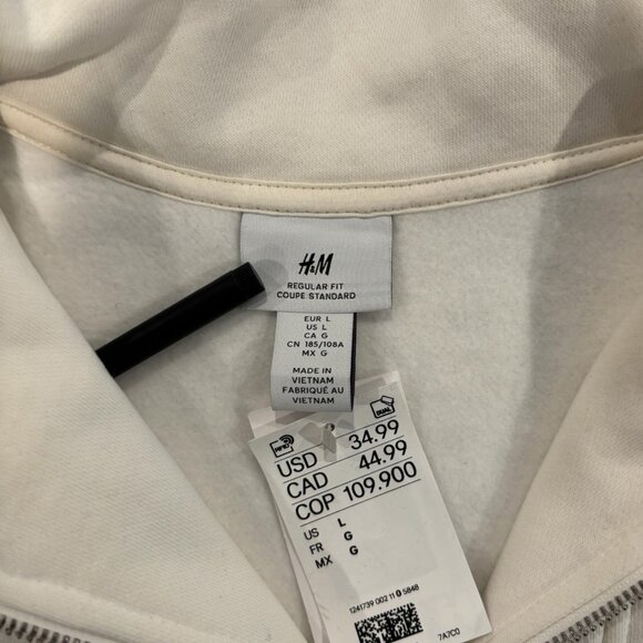 H&M Men’s Quarter-Zip Sweatshirt Beige Cream NWT Size L – Minor Flaw - Picture 3 of 5